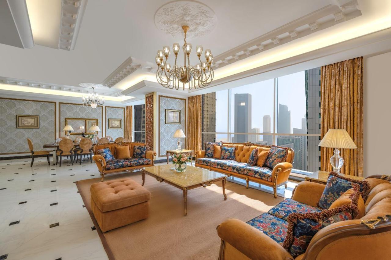 Dusit Hotel & Suites - Доха Экстерьер фото A living room