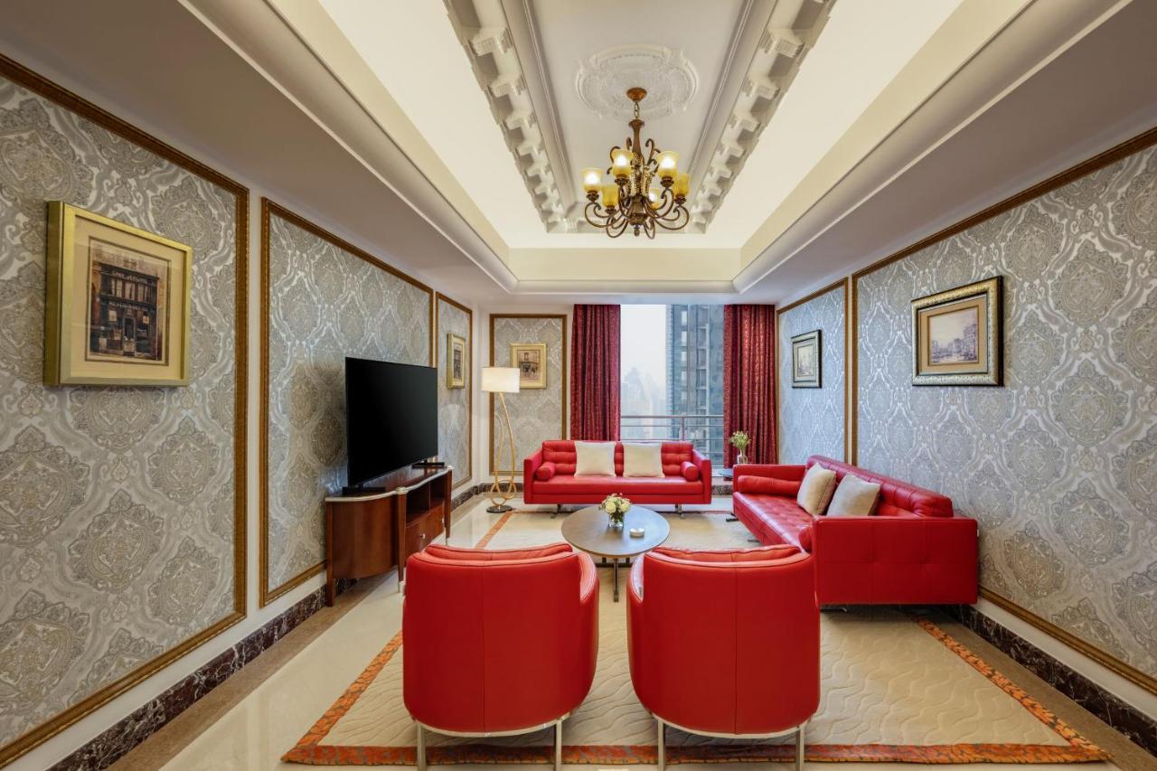 Dusit Hotel & Suites - Доха Экстерьер фото A suite at the hotel